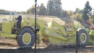 Terex 82-80 Bulldozer pushing a Terex Motor Scraper | Otago | New Zealand | 4K