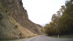 Driving from the Lindis Pass Viewpoint to Tarras | Otago | New Zealand | 4K