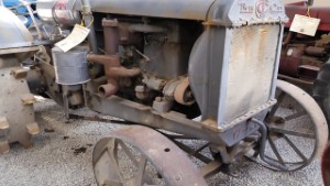 Old 1929 Twin City 17/28 Tractor in Geraldine