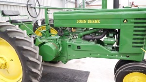Vintage 1949 John Deere A Tractor in Timaru