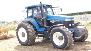 1998 New Holland 8670 Tractor Pull - Edendale Vintage Machinery Club 2024 Crank Up