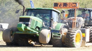 Tractor Pulling - John Deere 7700