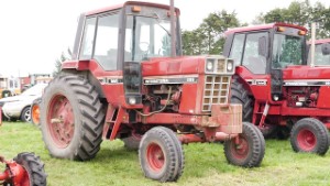 1981-82 International Harvester 886B Tractor