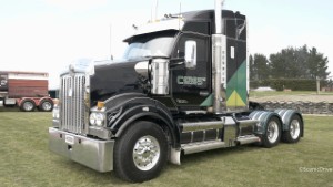 2019 Kenworth T610SAR Truck