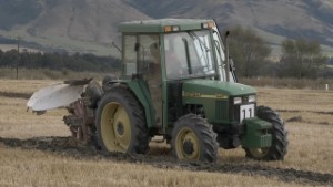 2001 John Deere 5410 Tractor at the NZ Ploughing Championships