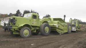 Euclid 16TDT Scraper getting a push from a Terex 82-40 Bulldozer