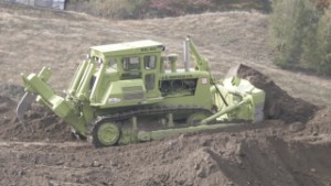 Terex 82-50 Bulldozer Pushing Dirt