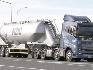 43 Volvo Trucks on the Road | NZ Trucks